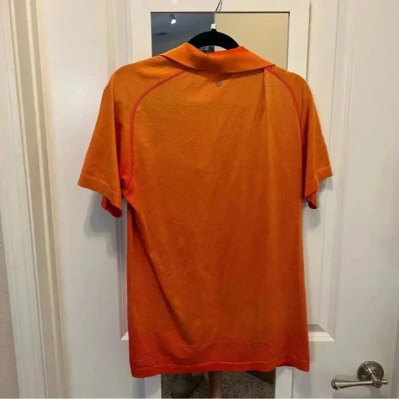 619 Men’s Lululemon Orange and Red Ombré Polo - Picture 4 of 4